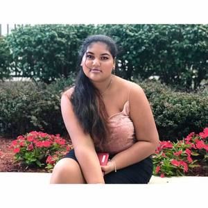 Meet your Posher, Shania